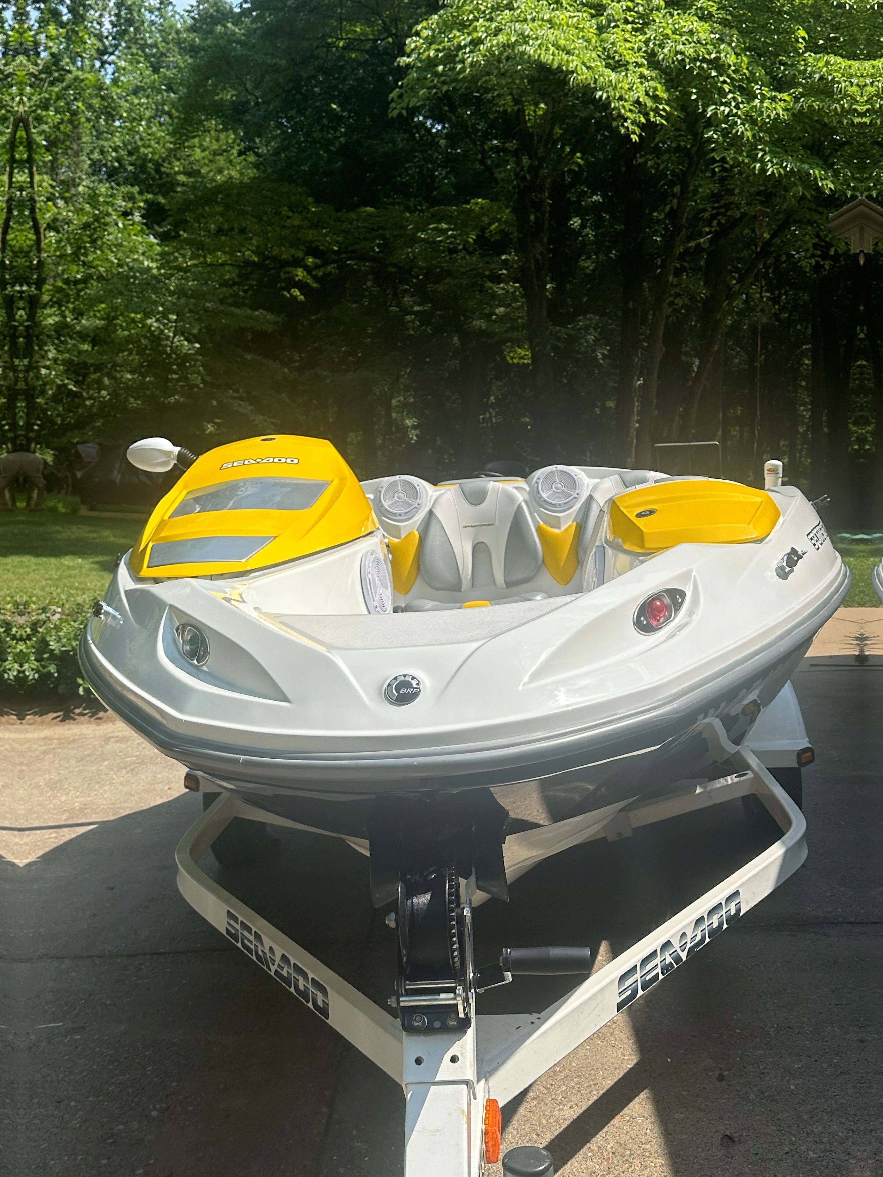 2005 Sea-Doo Sport Boats Sportster