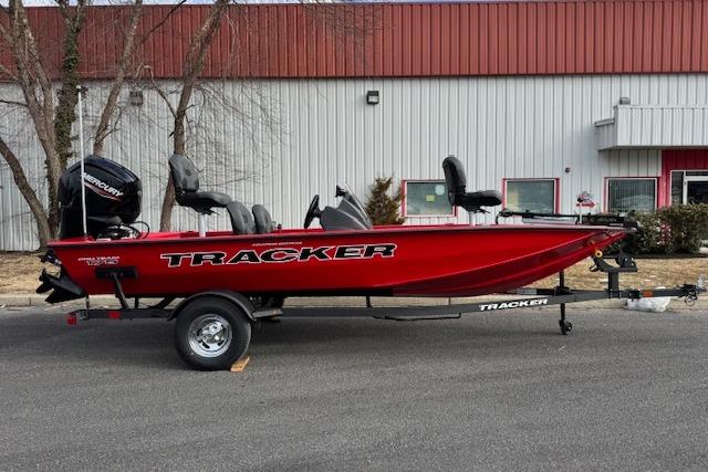2026 Tracker Pro Team 175 Crappie Edition