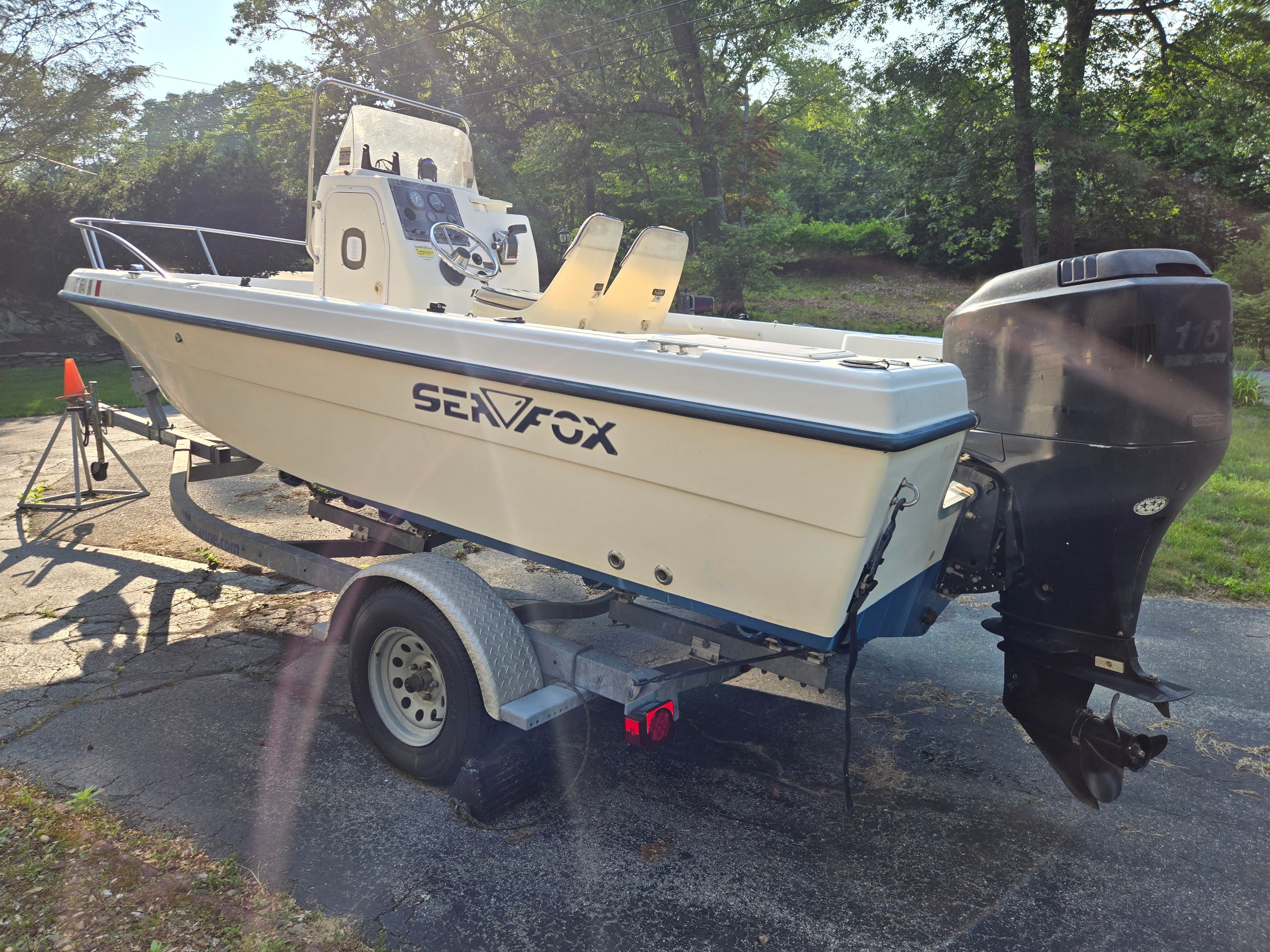 2003 Sea Fox 197 Center Console - 2