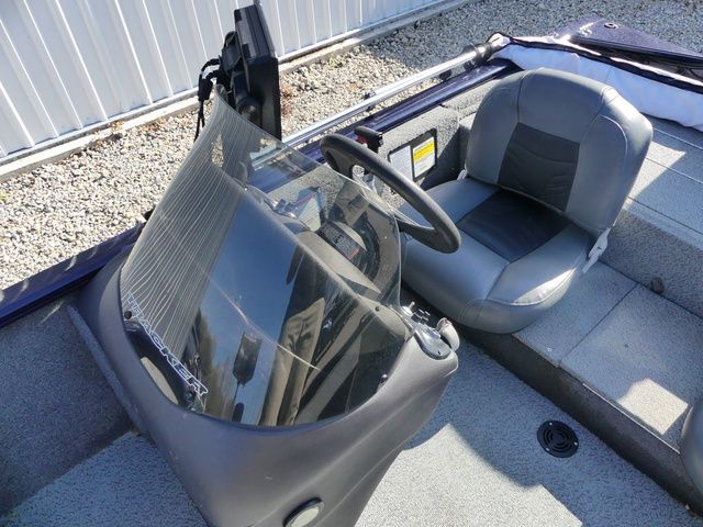2019 Tracker Pro 170 - 10