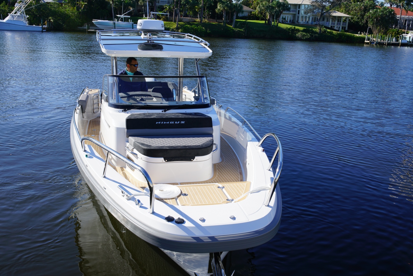 2024 Nimbus Tender 9 - Image 8