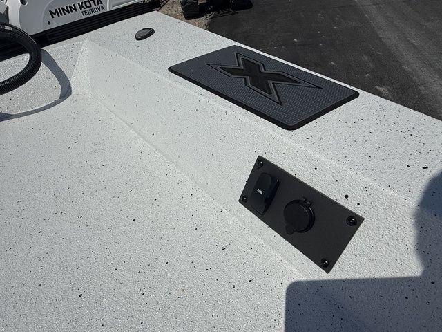 2026 Xpress Boats XR21B - 14