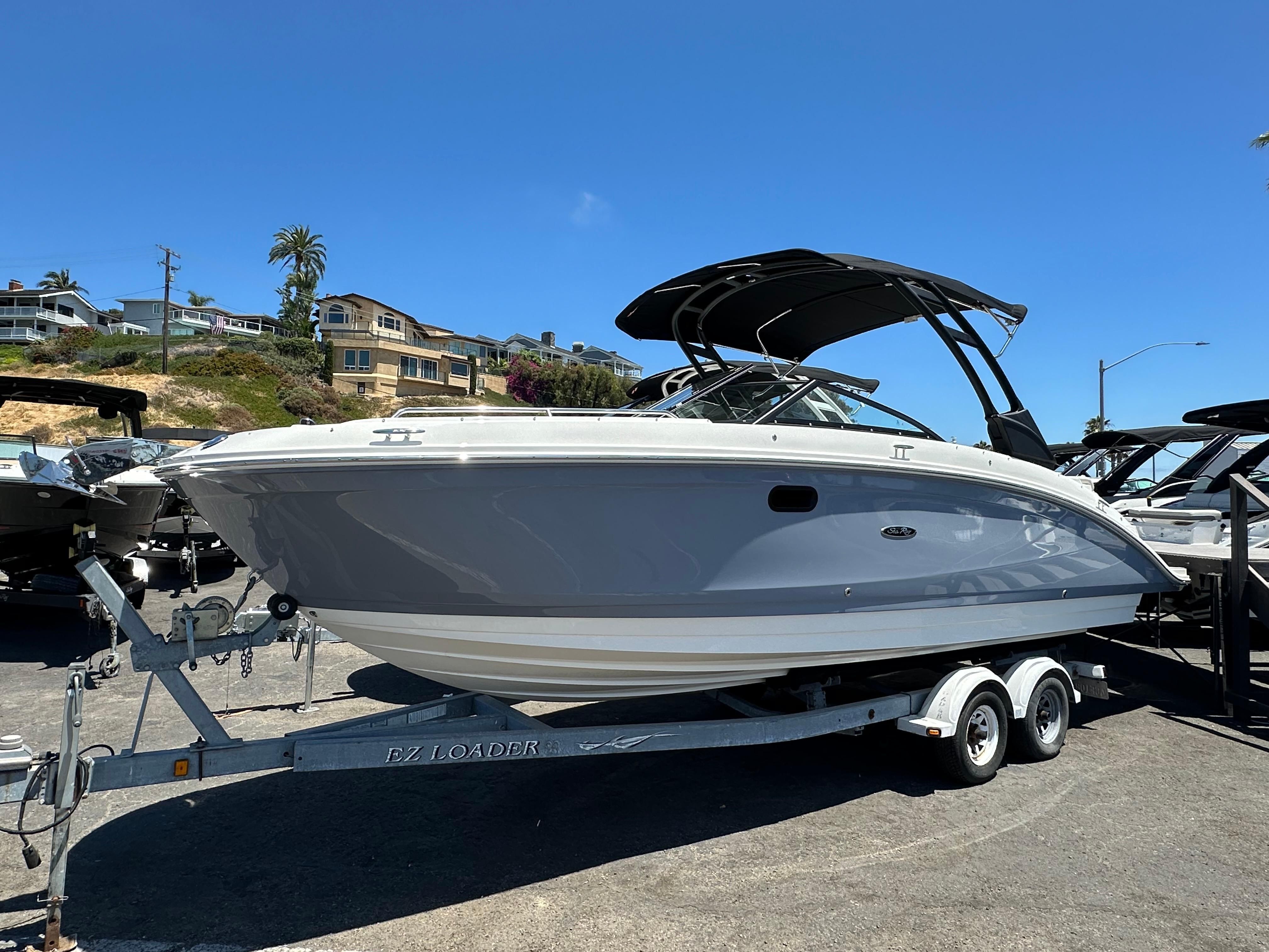 2024 Sea Ray SDX 270 Outboard - 10