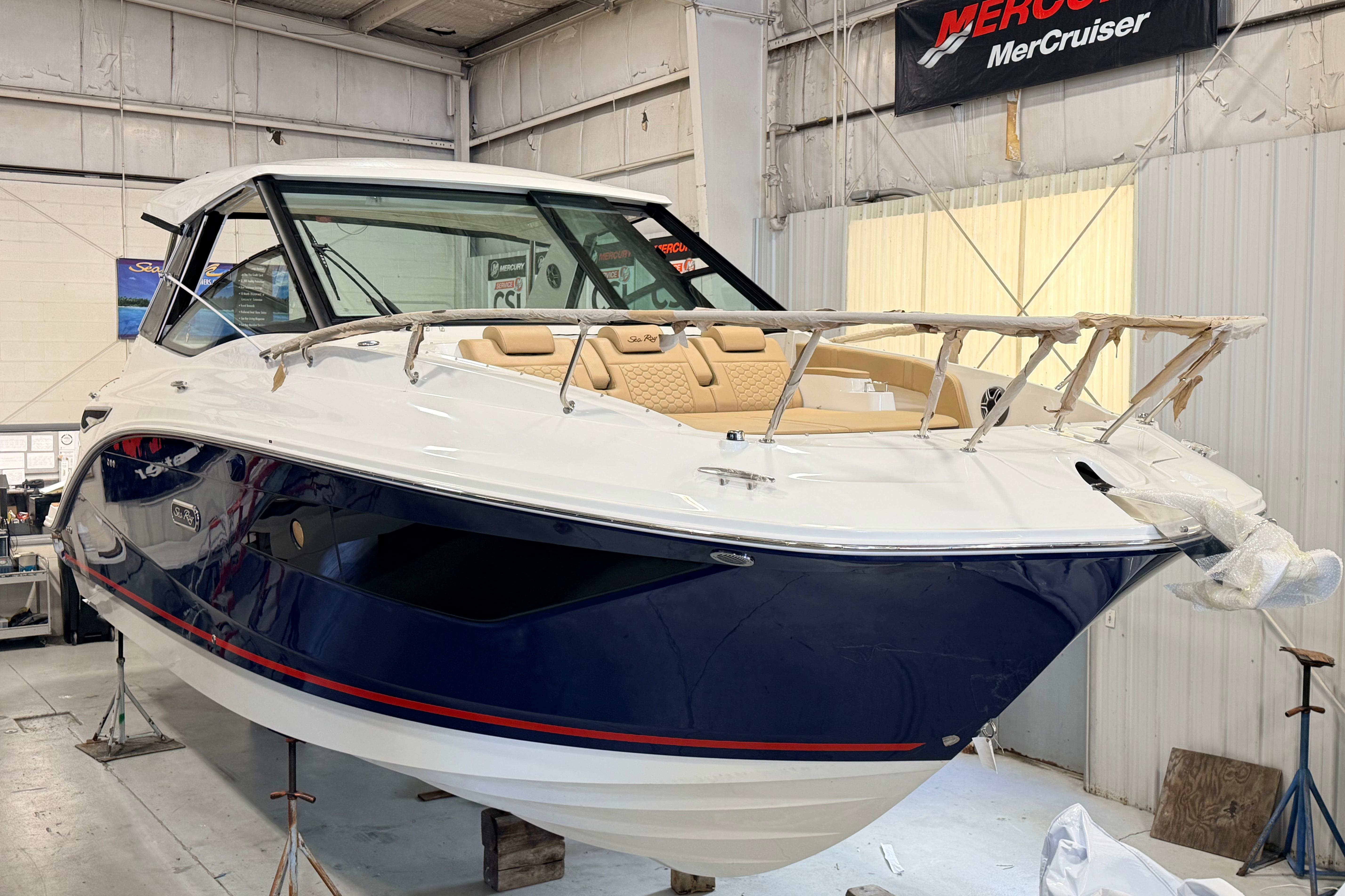 2026 Sea Ray Sundancer 320 Coupe