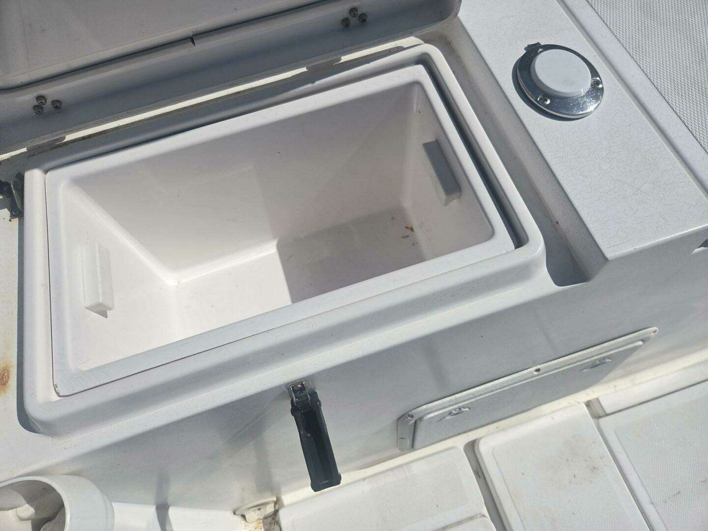 2008 True World Marine TE2810 - Image 18