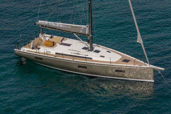2026 Beneteau First 44