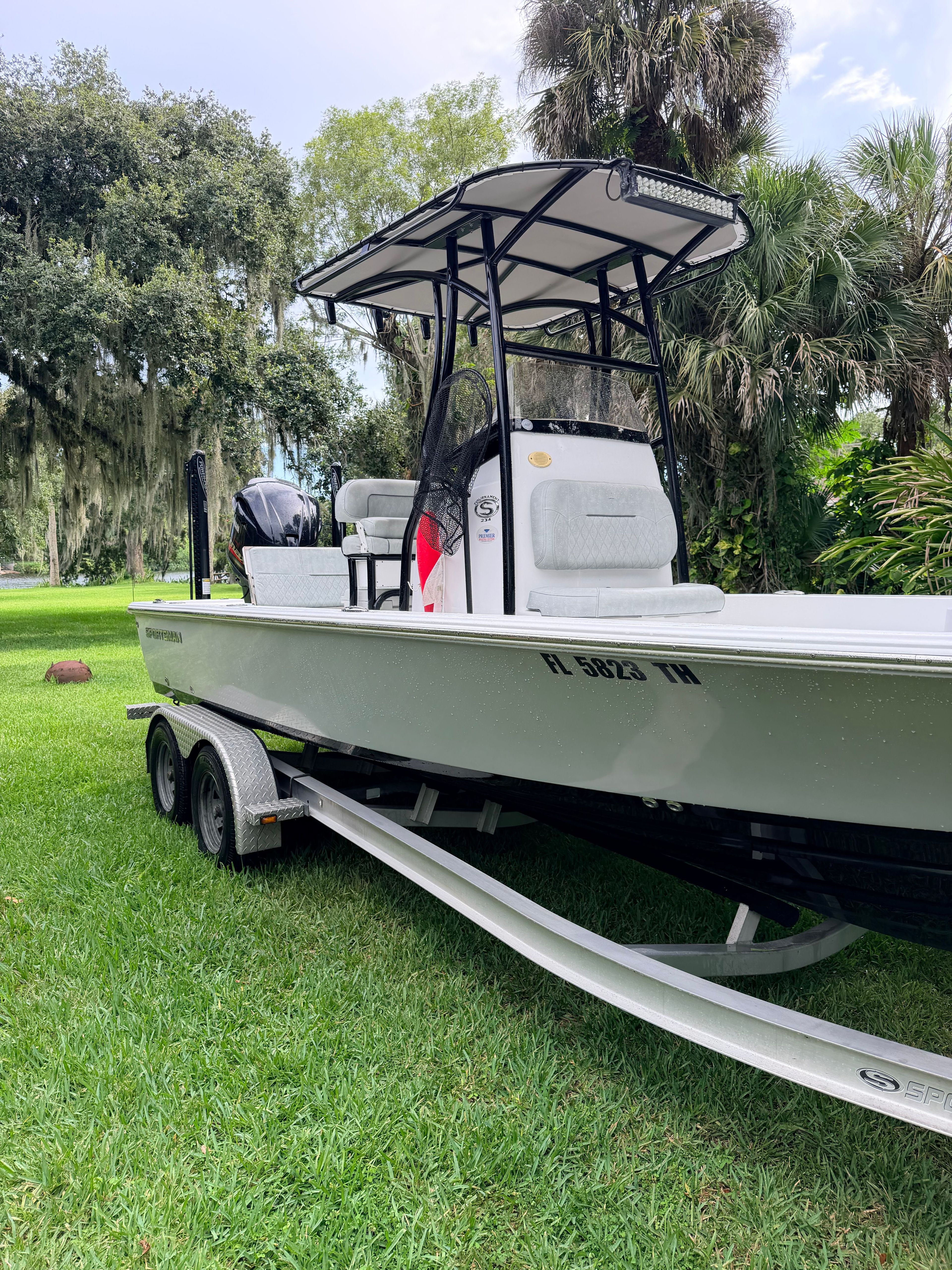 2019 Sportsman Tournament 234 Bay Boat - 4