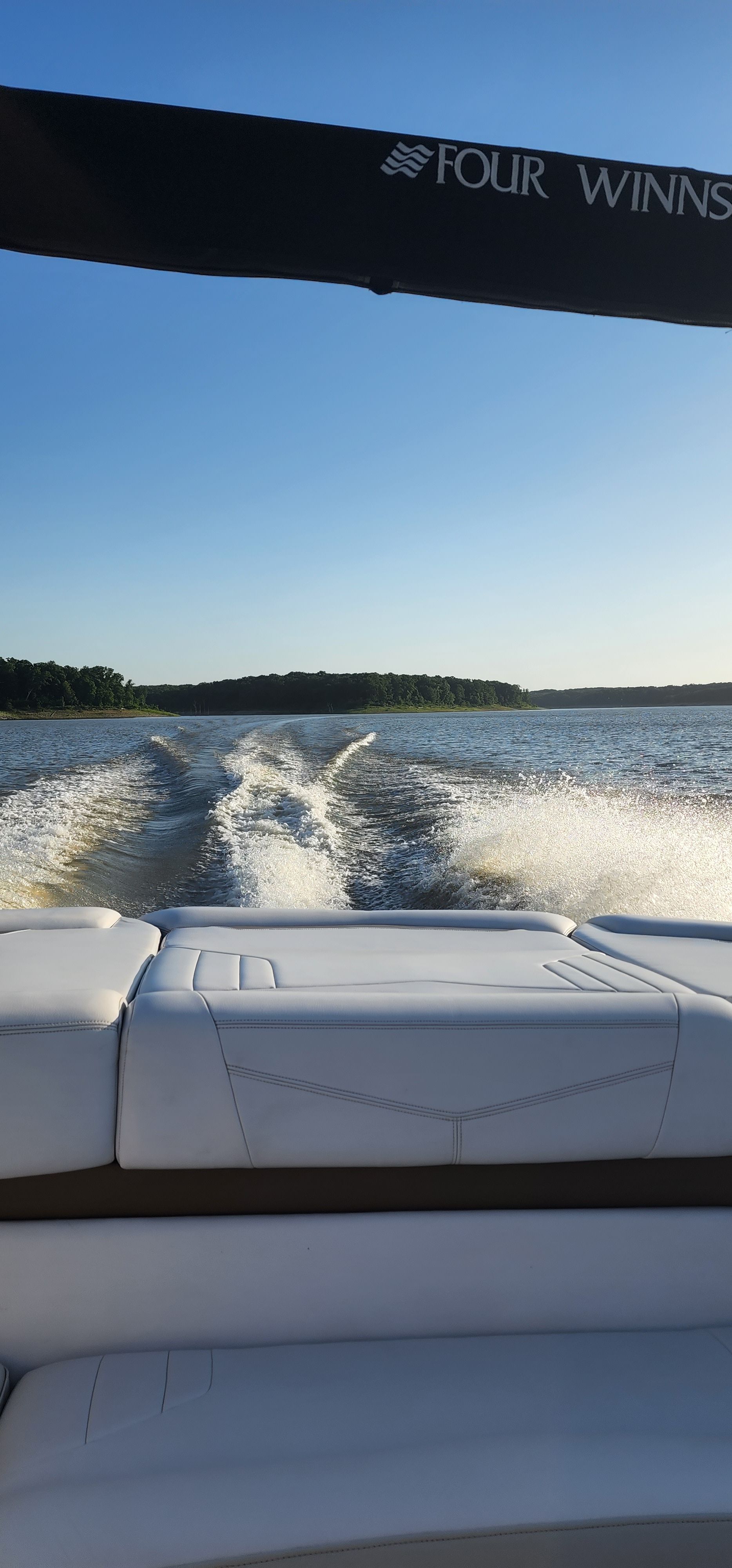 2016 Four Winns H230 - 10