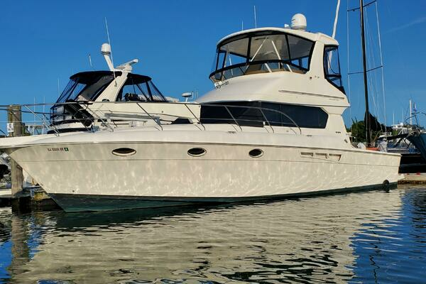 2000 Silverton 42 Convertible