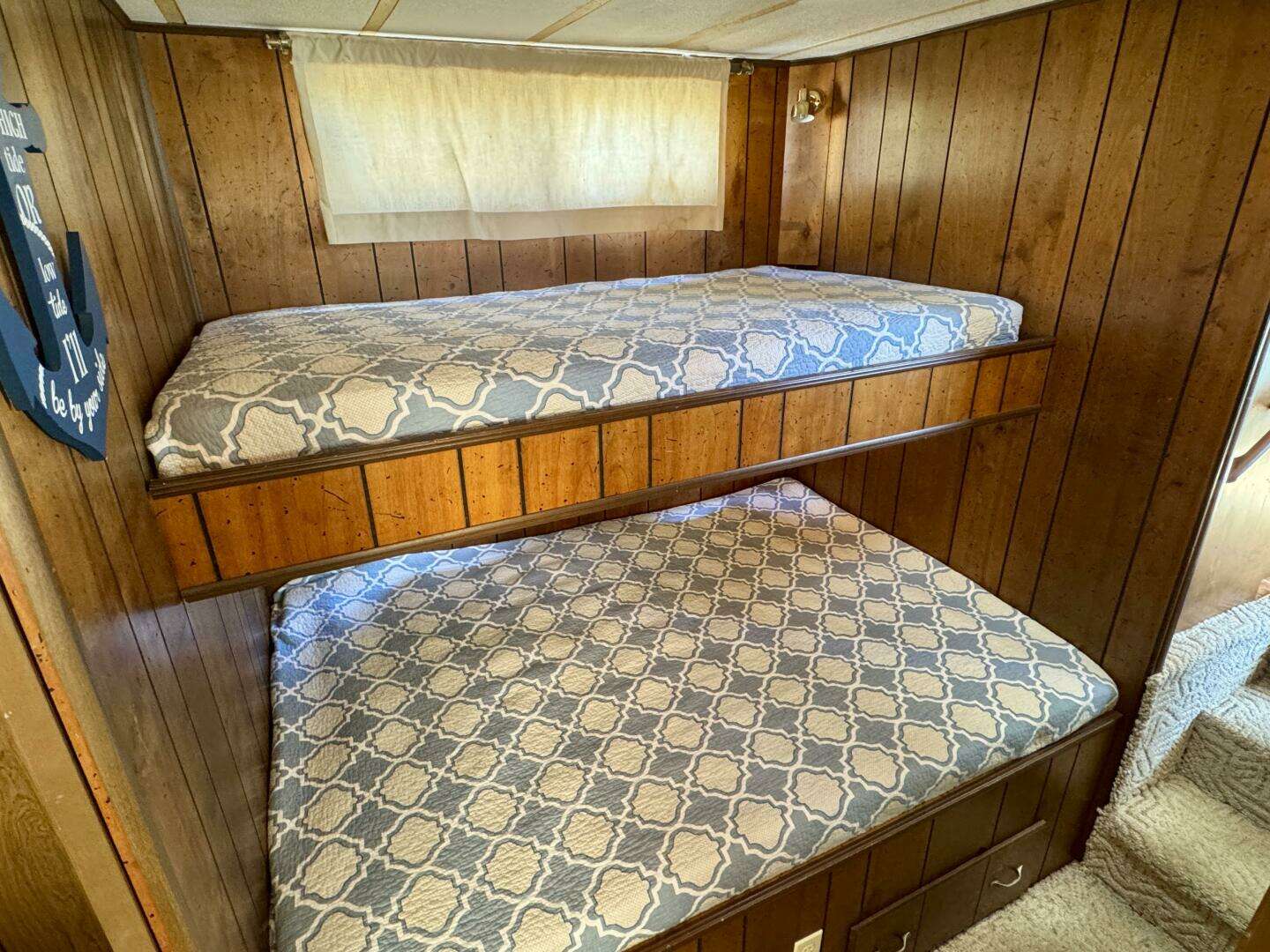 1977 Sumerset 14 x 58 Aluminum Hull Houseboat with Catwalks - Image 49