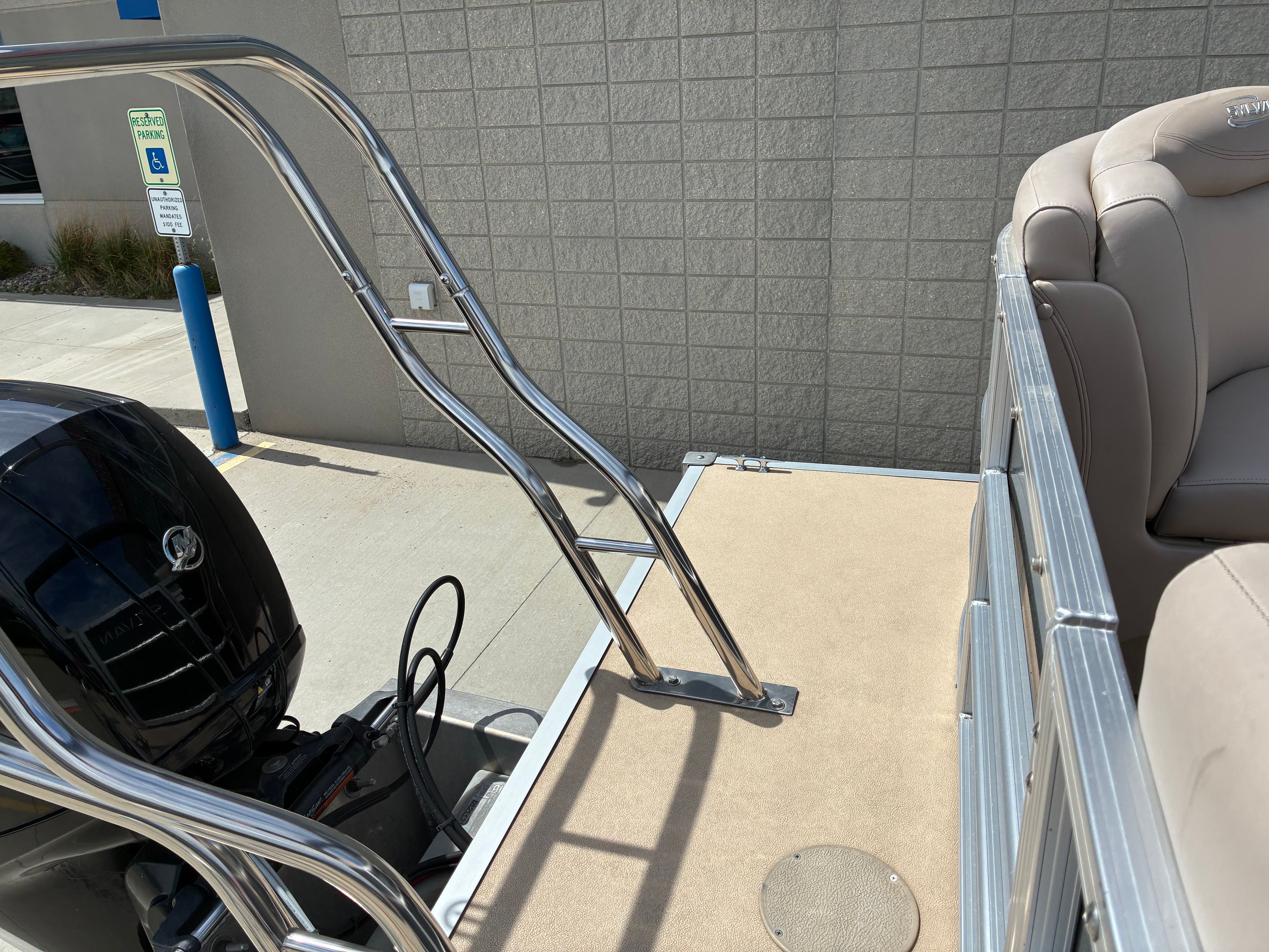2013 Sylvan 8522 Mirage Cruise - 31