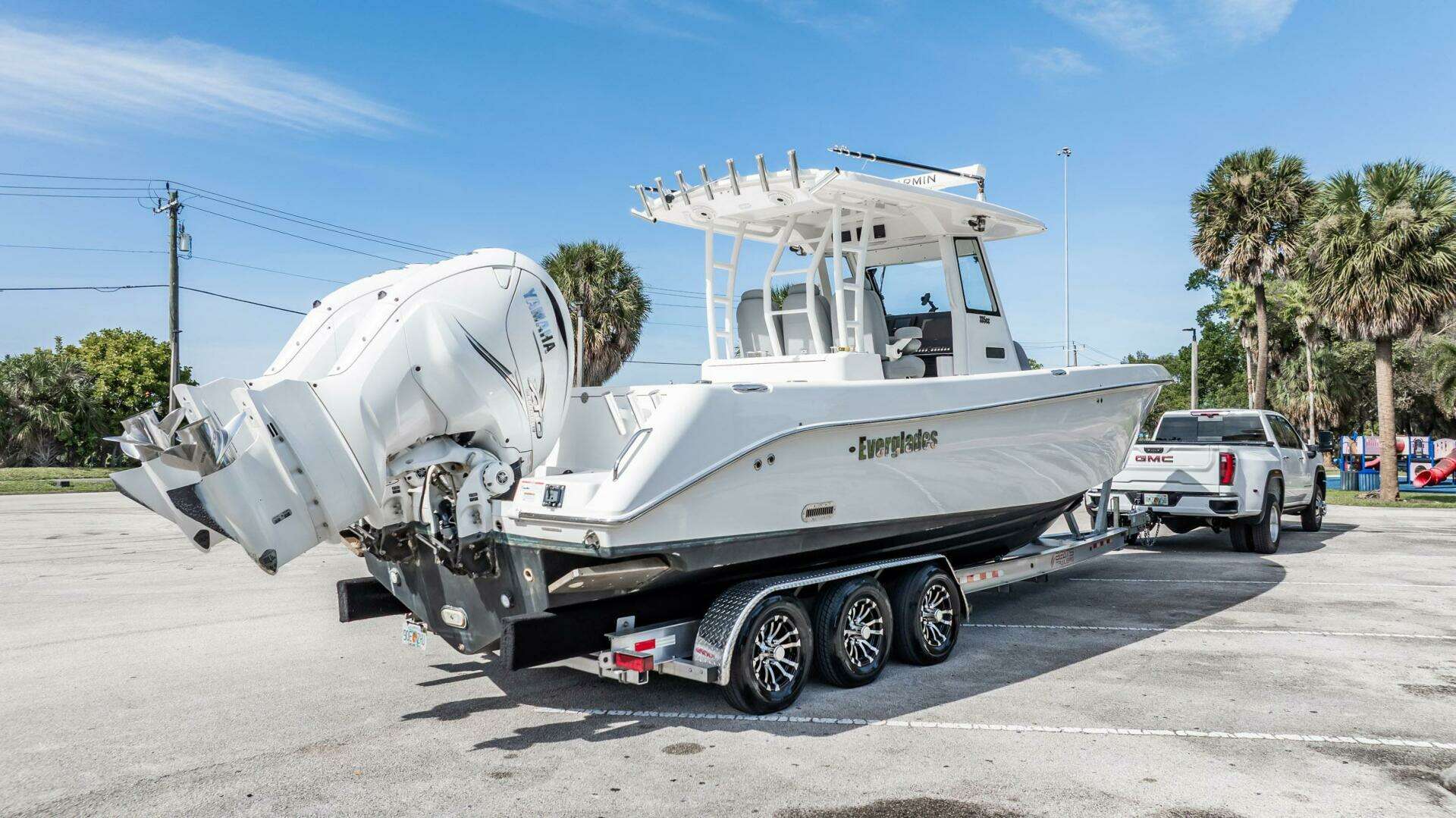 2021 Everglades 335 Center Console - Image 62