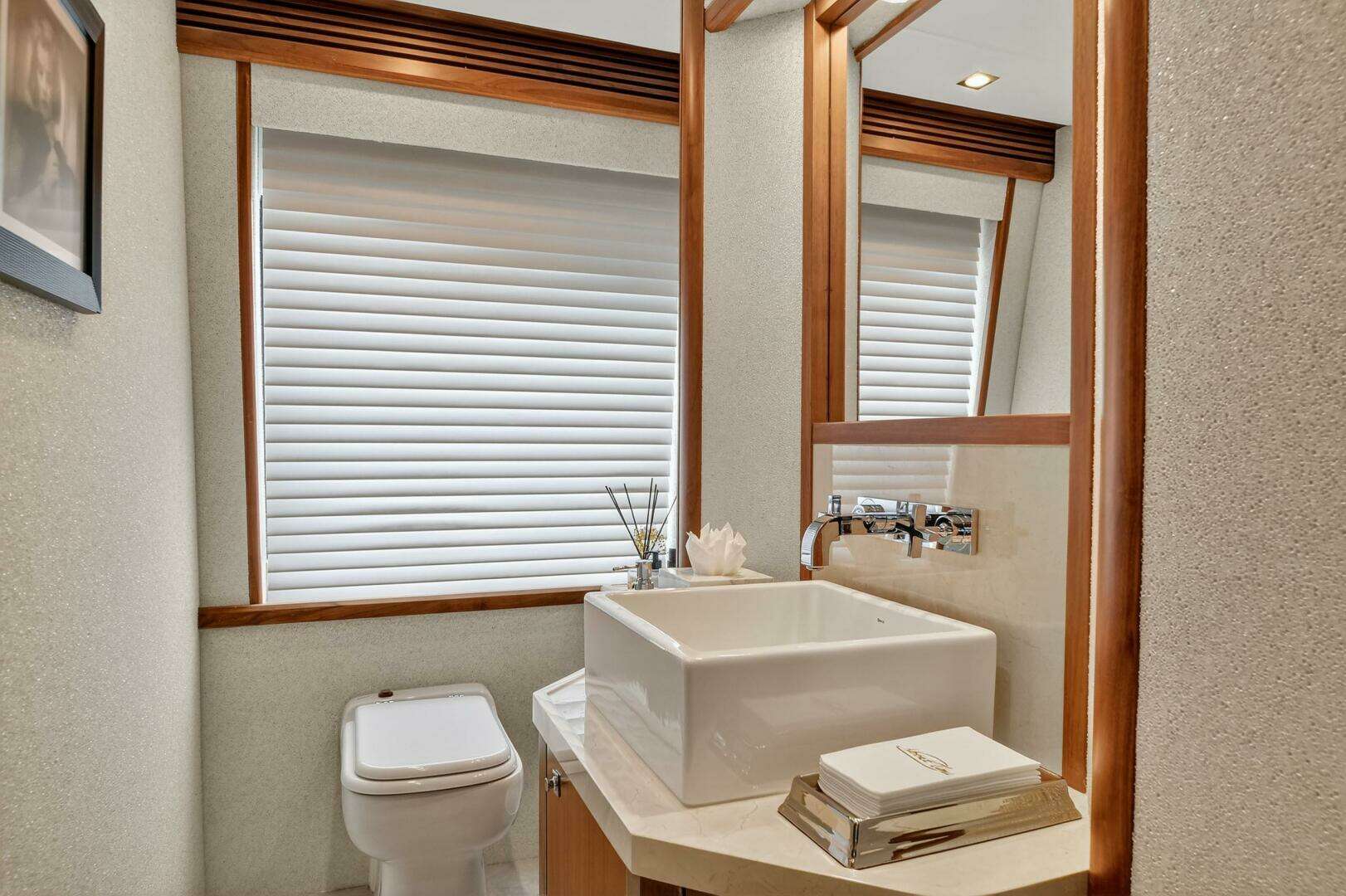 2010 Sunseeker 40m - Image 31