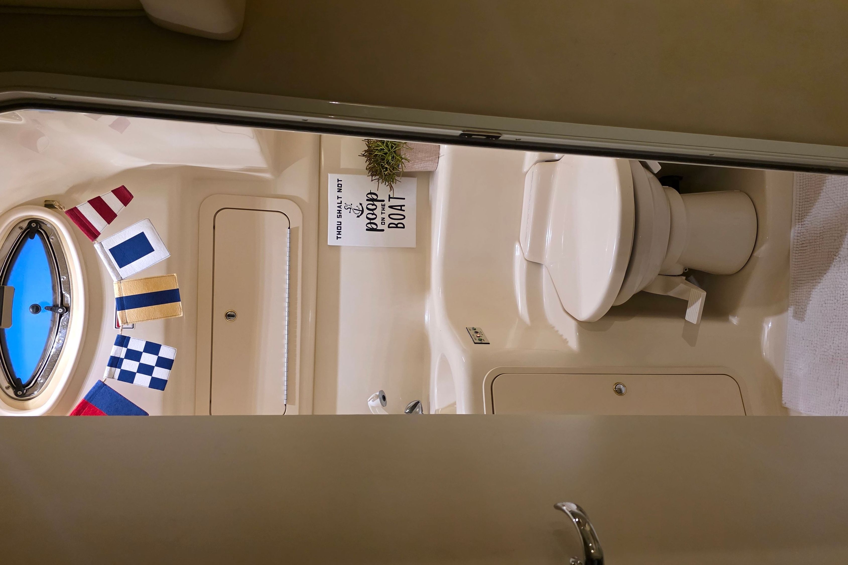 2002 Sea Ray 410 Sundancer - 22