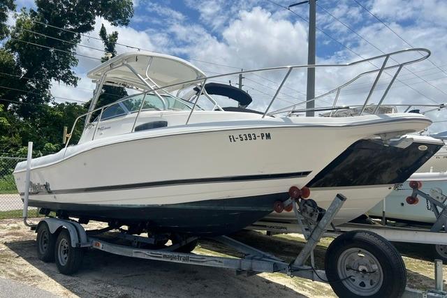 2000 Wellcraft 24 Walkaround