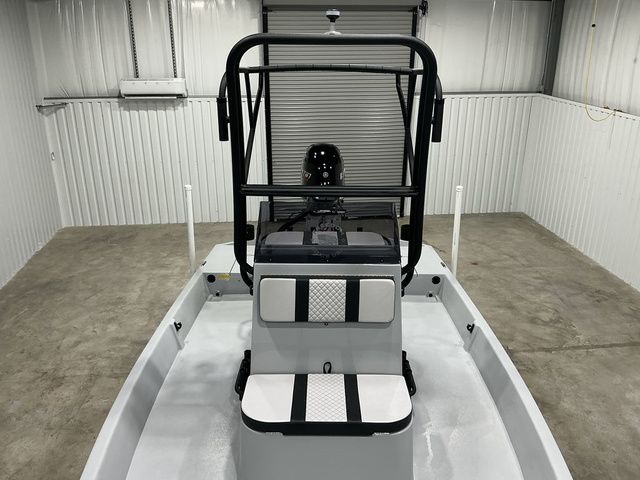 2026 Freedom Boats 21' Commander - 5