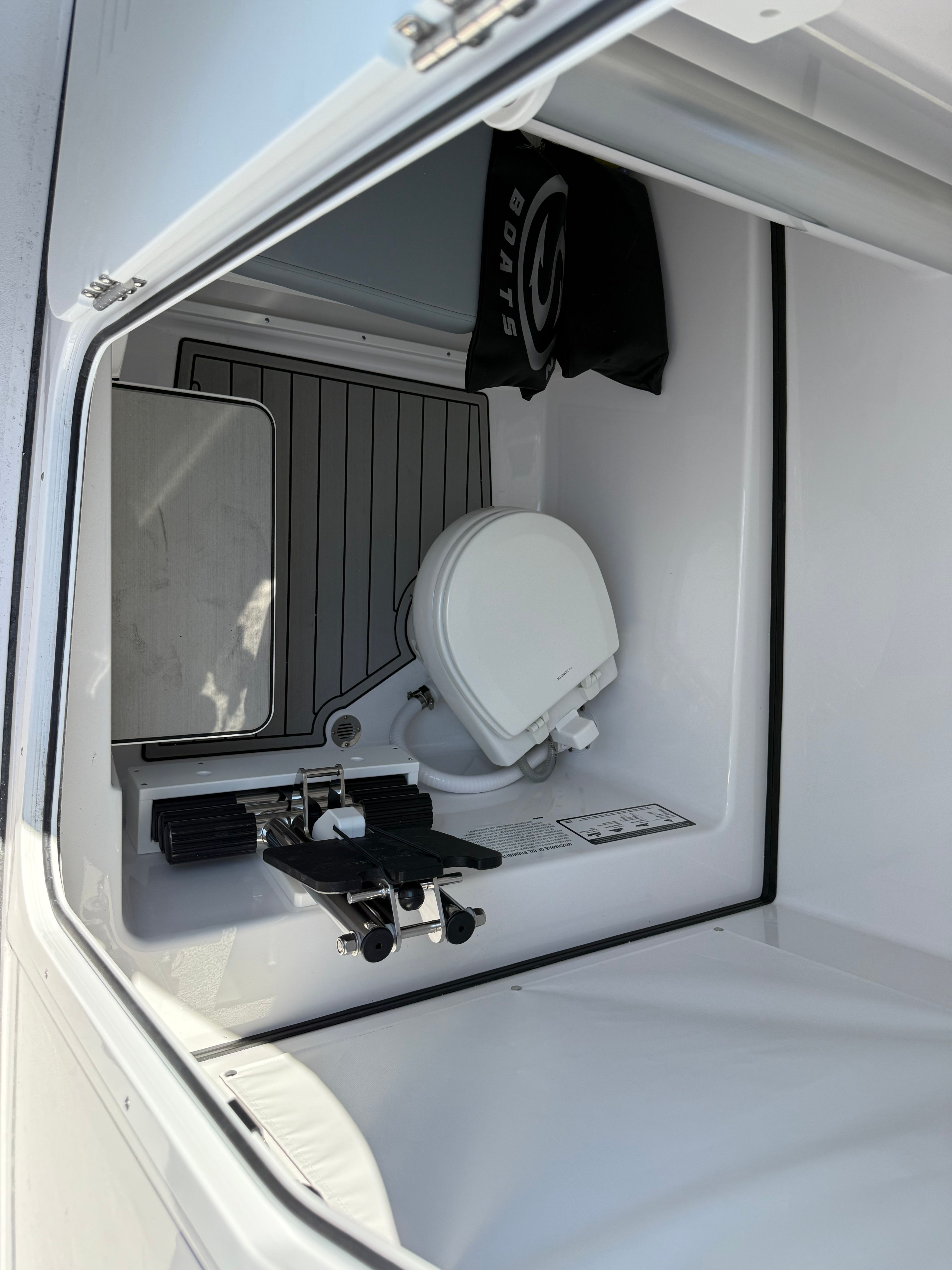 2026 SPORTSMAN 282 OPEN - Image 18