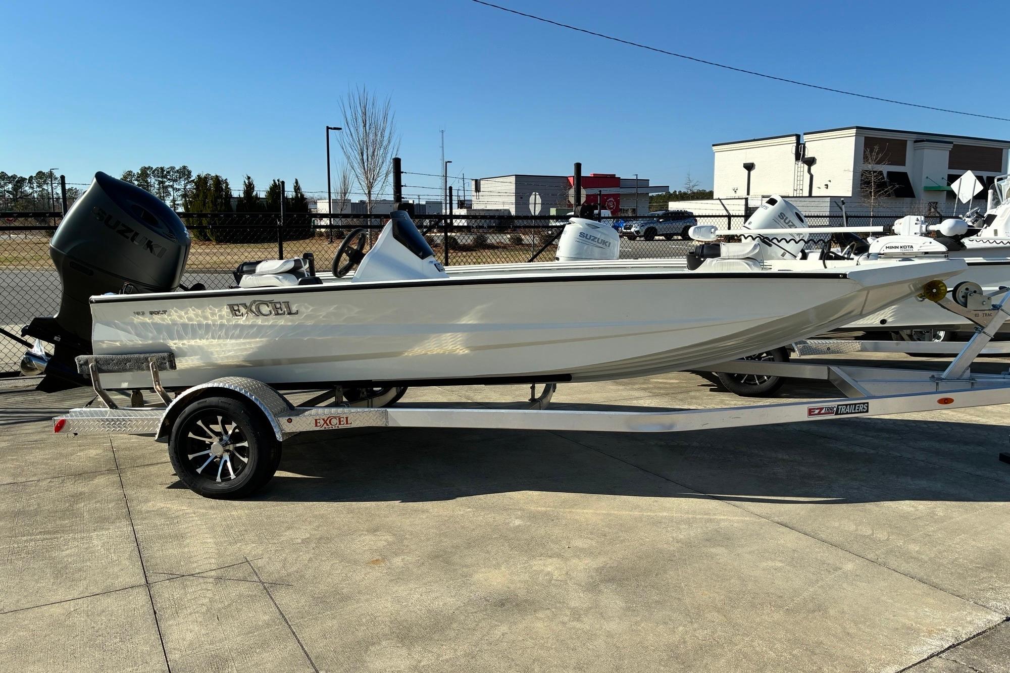 2025 Excel 183 Bolt