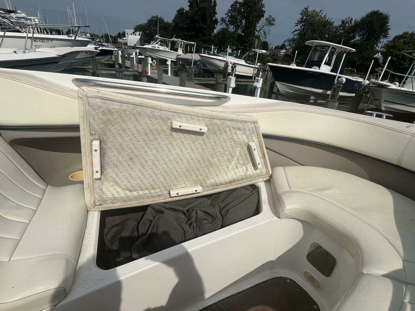 2002 Cobalt 282 - Image 37