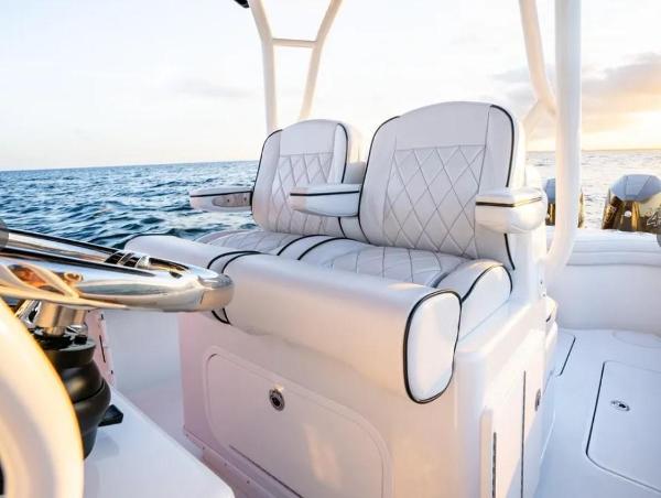 2023 Yellowfin 34 Offshore - 29