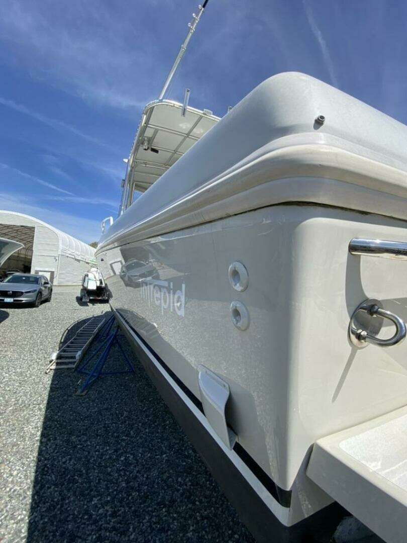 1997 Intrepid 339wa - Image 9