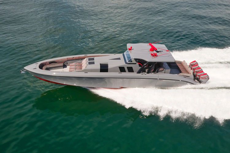 2024 Midnight Express 52 Vitesse