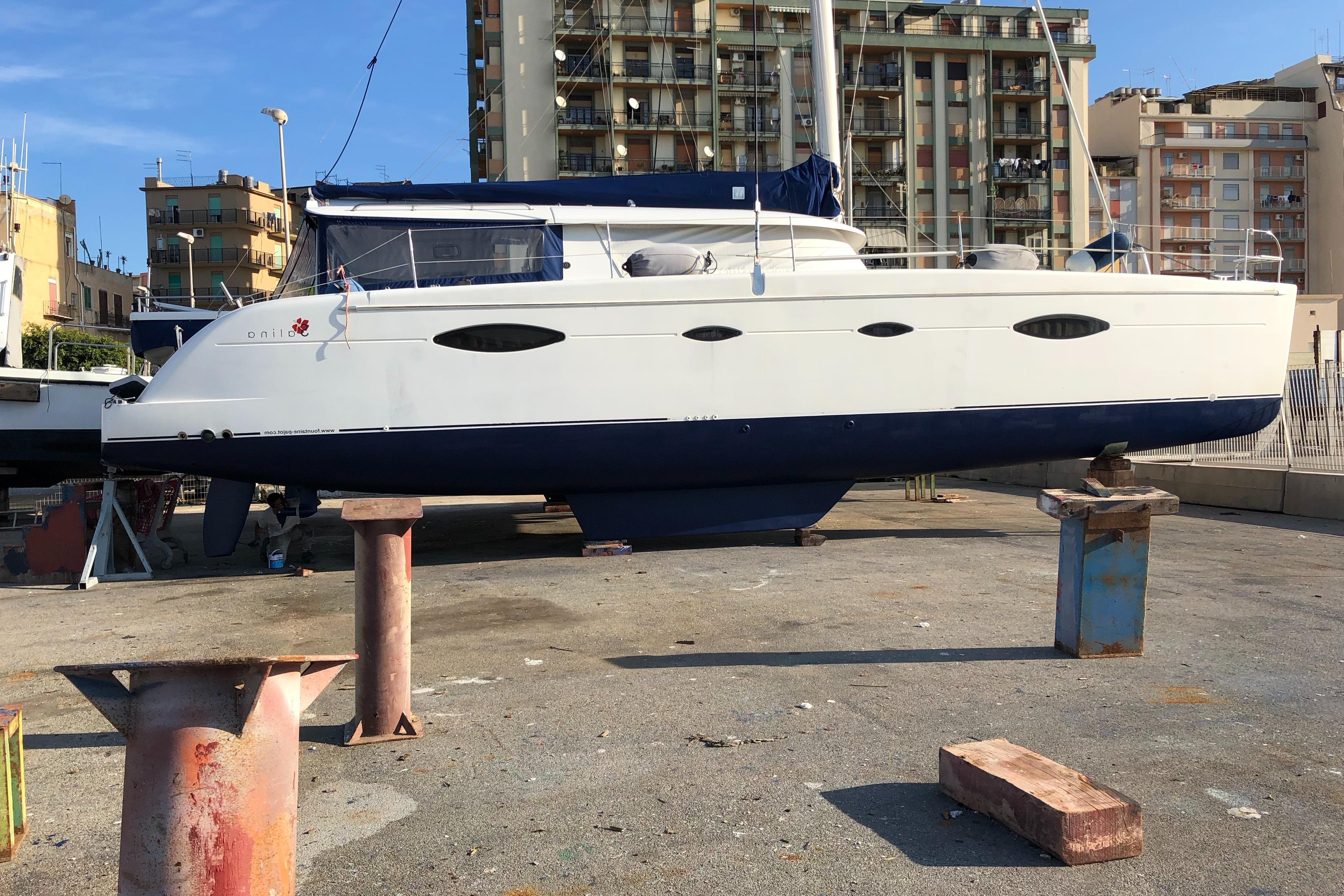 2008 Fountaine Pajot Salina 48