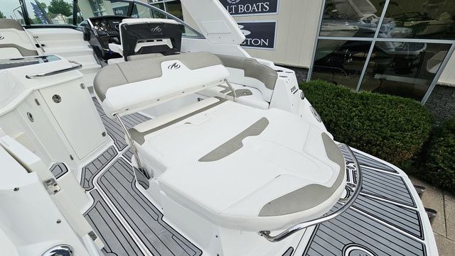 2016 Monterey 295 Sport Yacht - 7