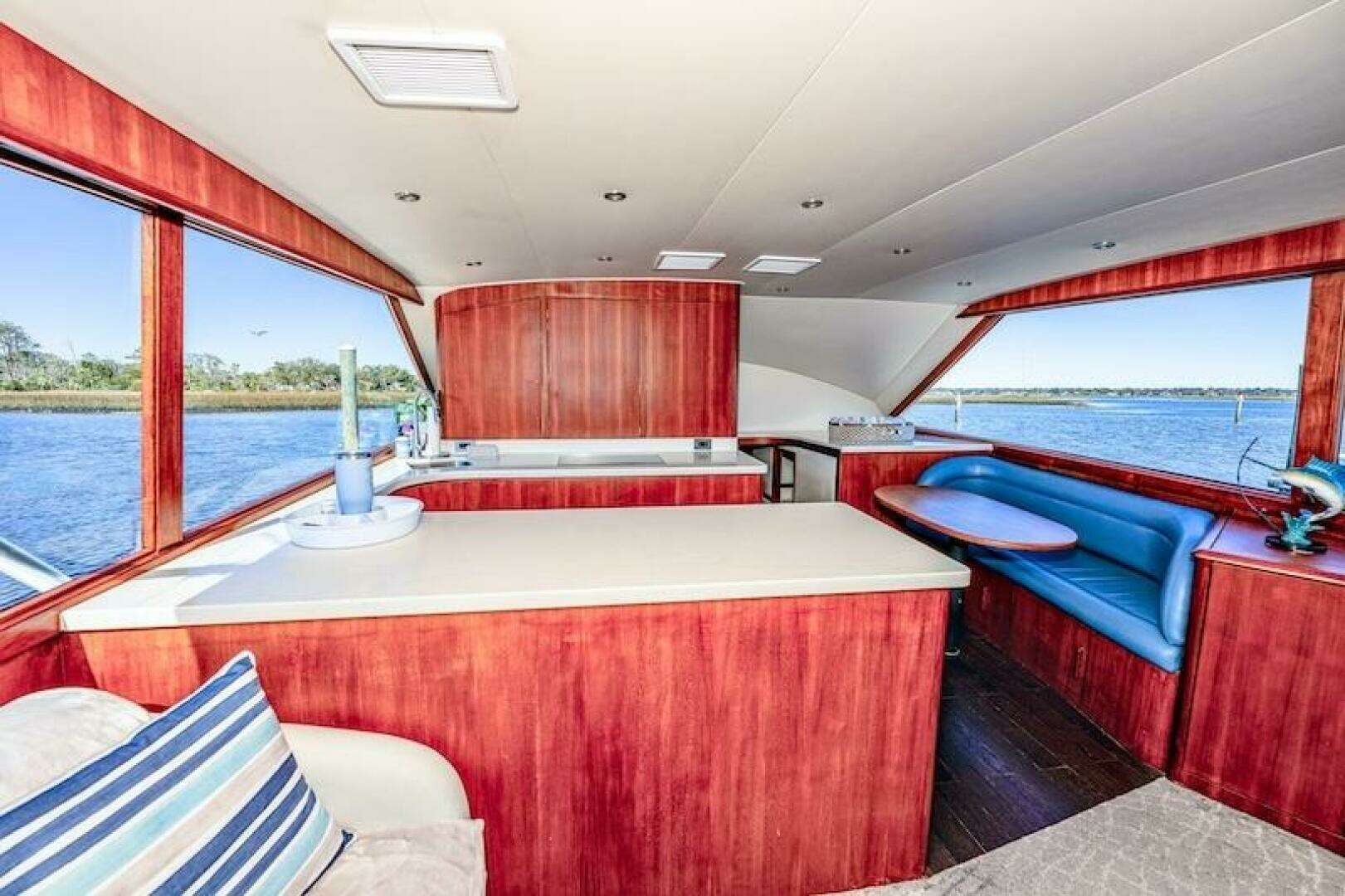 1991 Ocean Yachts Super Sport - Image 40