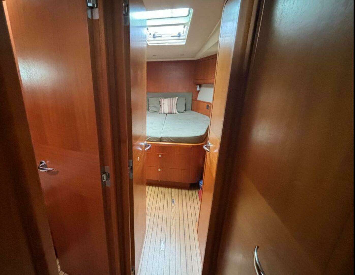 2014 Southerly 535 - Image 20