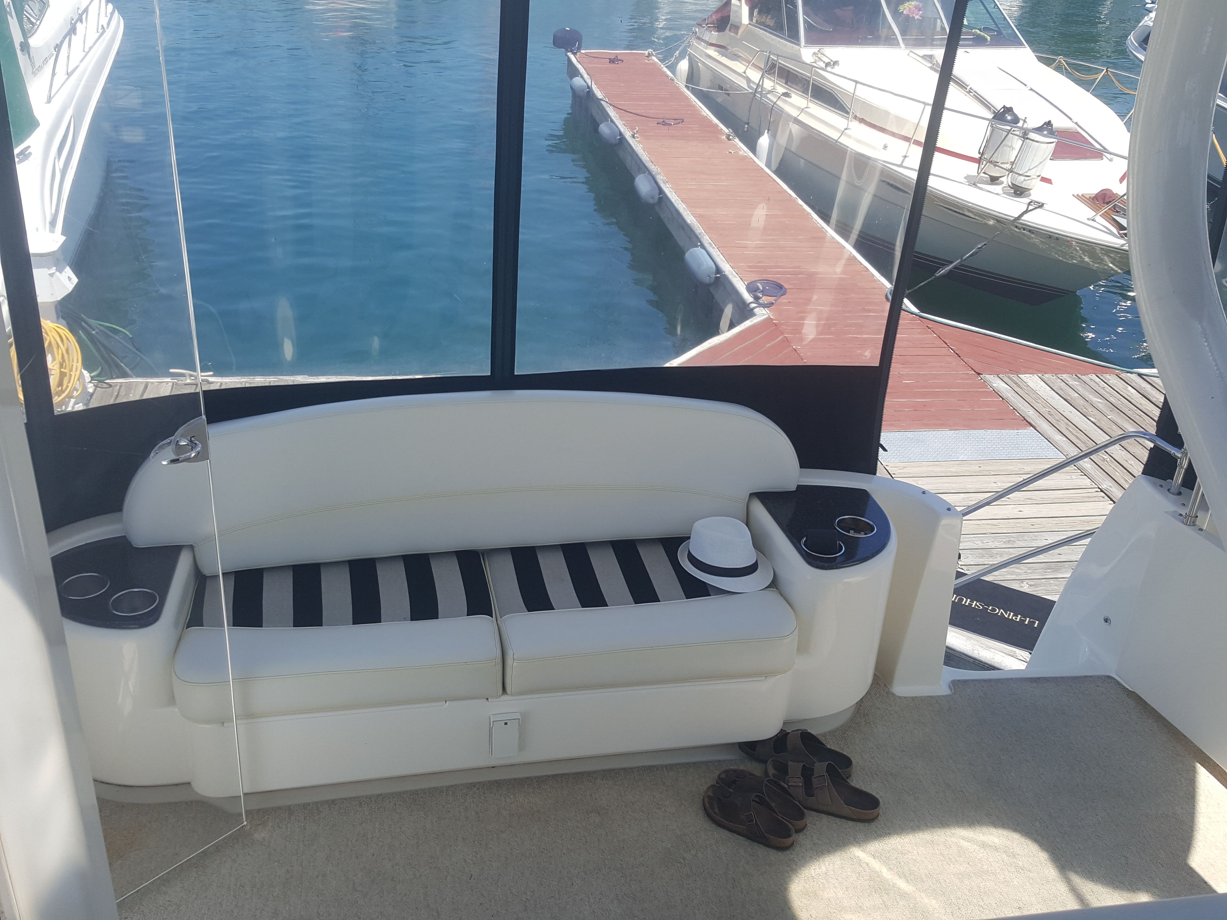 2007 Meridian 368 Motoryacht - 3