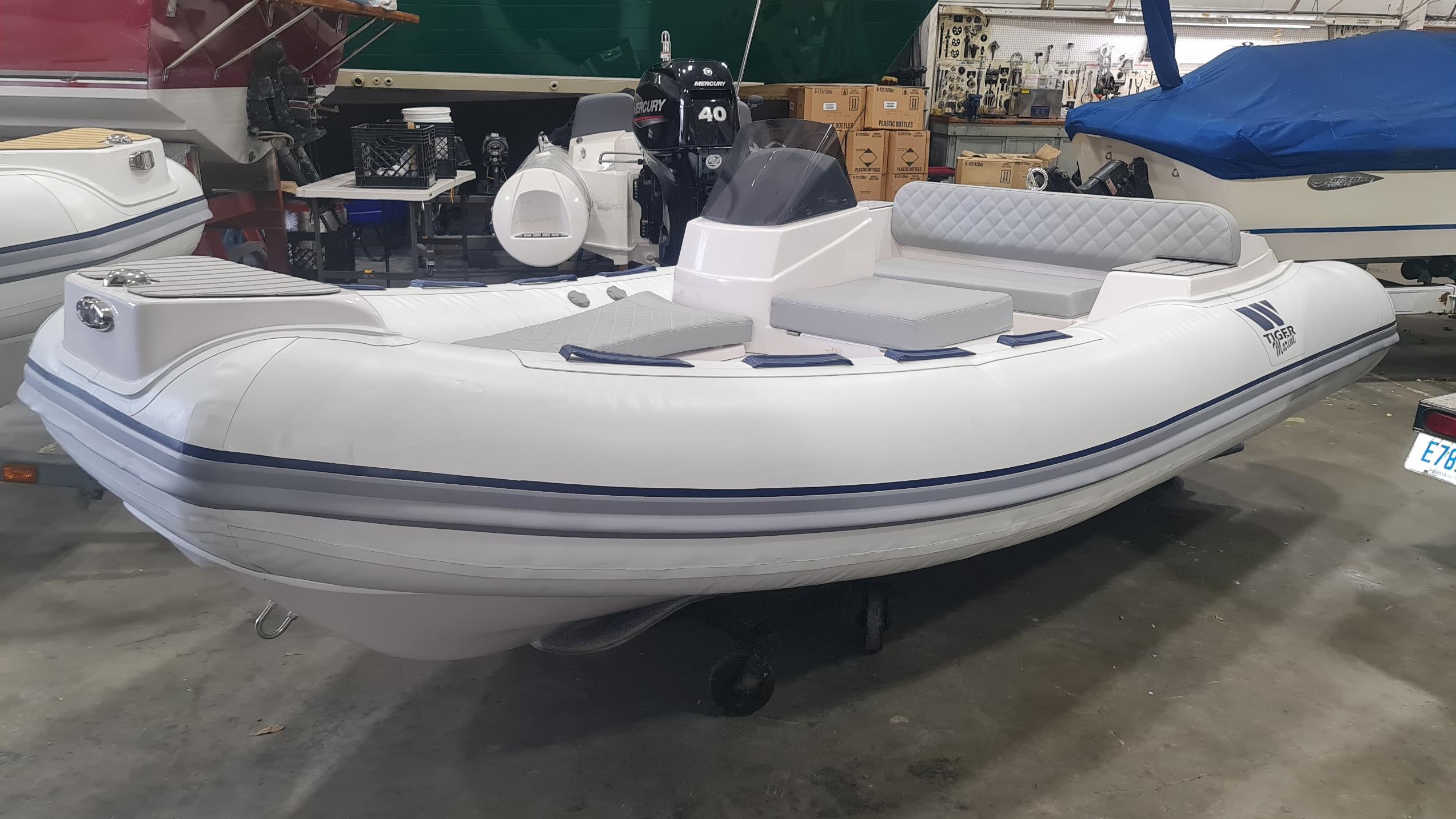 2023 Tiger Marine 400 Protender