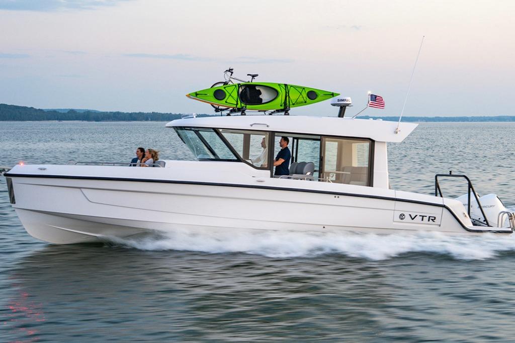 2026 Cruisers Yachts 38 VTR