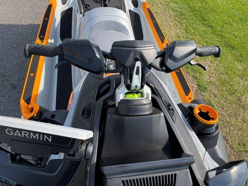 2026 Sea-Doo FishPro Trophy 170 w/ Sound - 23