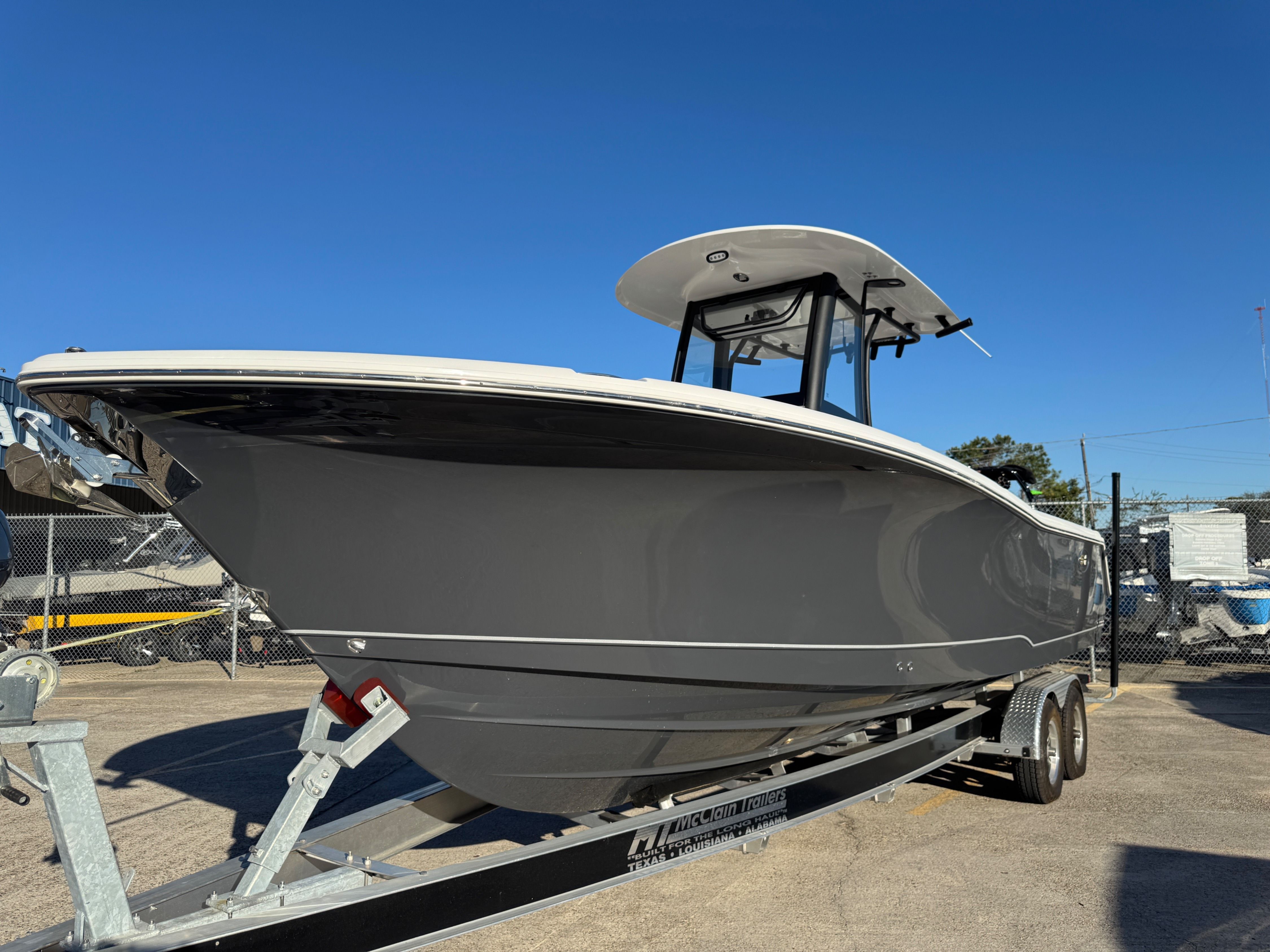 2026 Sea Hunt Gamefish 27 Coffin Box - 4