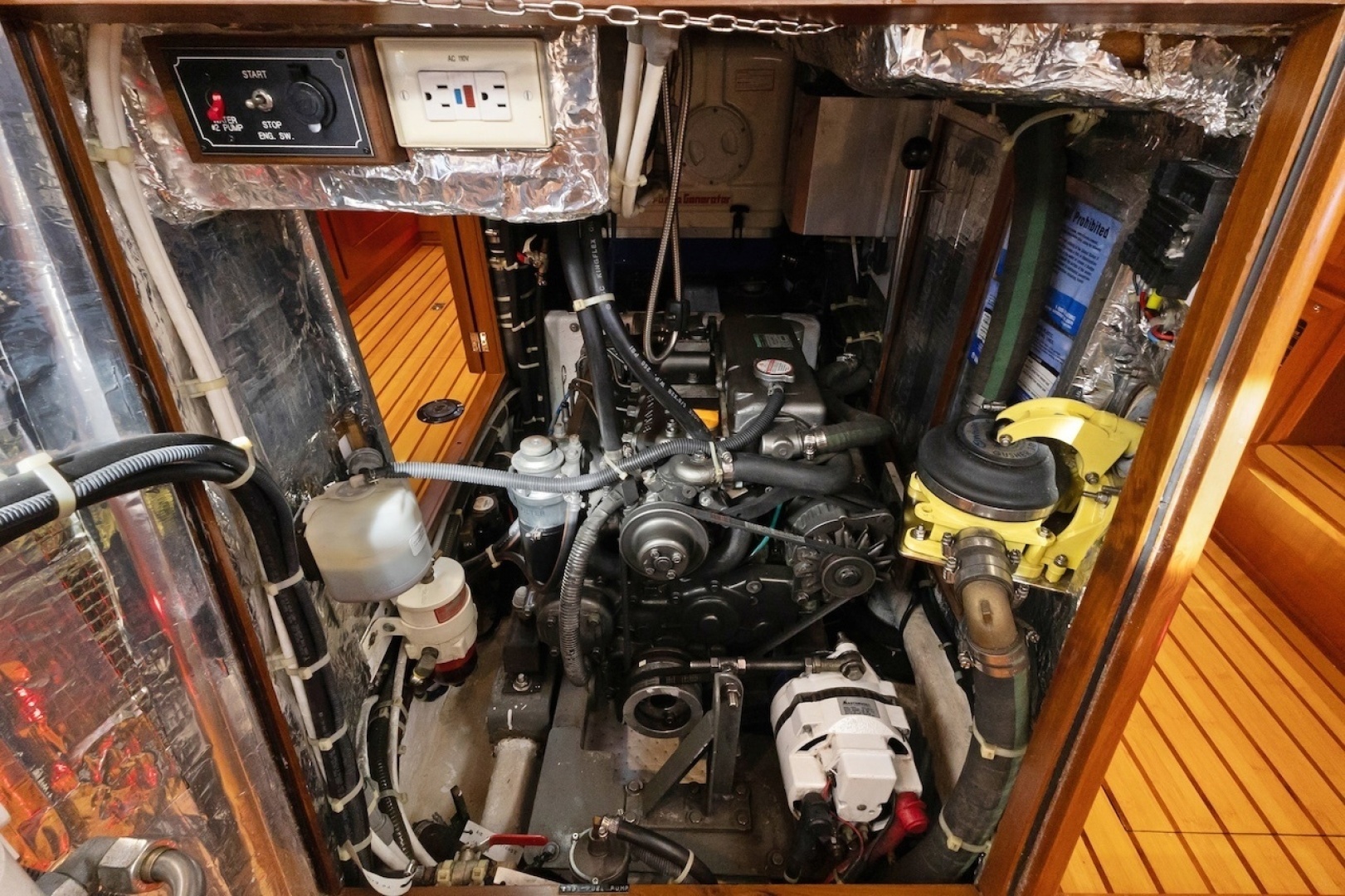 2009 Hylas 46 - Image 61
