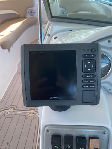 Garmin GPS on 2015 Hurricane SunDeck 2400 OB boat dashboard.
