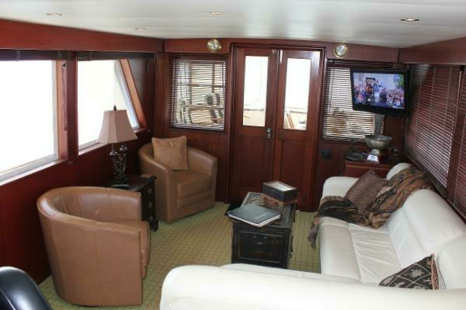 1965 Hatteras Motor Yacht - Image 15