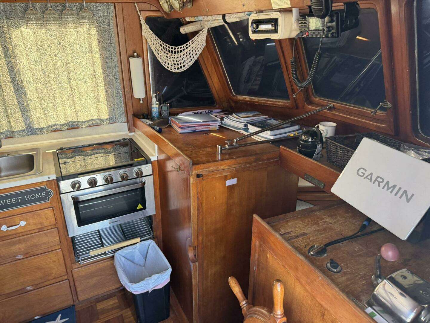 1986 Marine Trader 34 Double Cabin - Image 71
