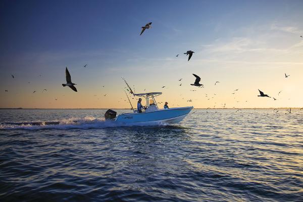 Manufacturer Provided Image: Mako 214 CC