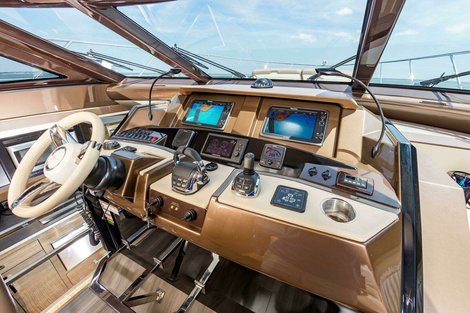 2013 Marquis 63 Sport Yacht - Image 34
