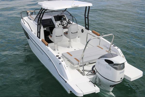 Manufacturer Provided Image: 2026 Beneteau Flyer 8 SUNdeck boat on water, featuring sleek design and modern amenities.