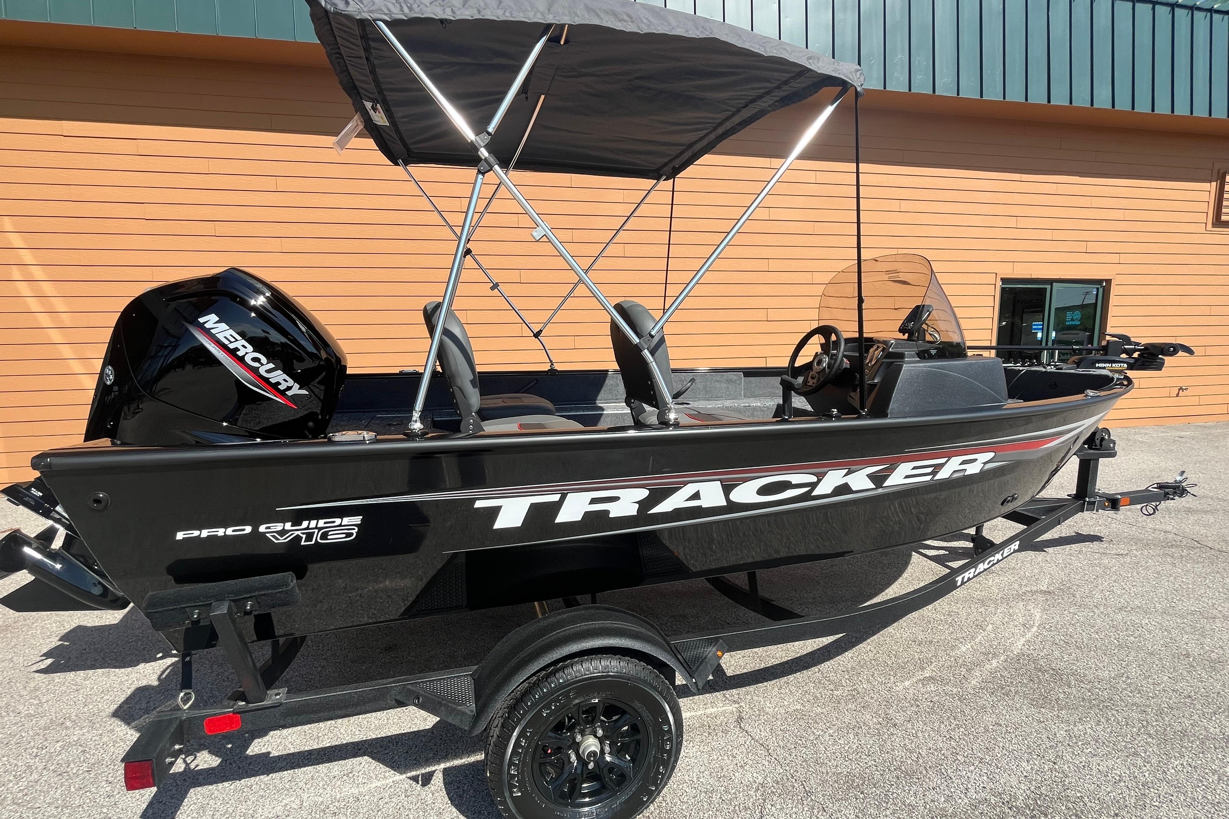2026 Tracker Pro Guide V-16 SC