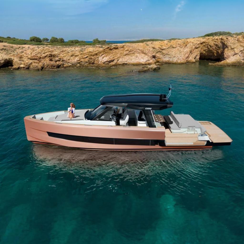 2026 Fjord 490 OPEN