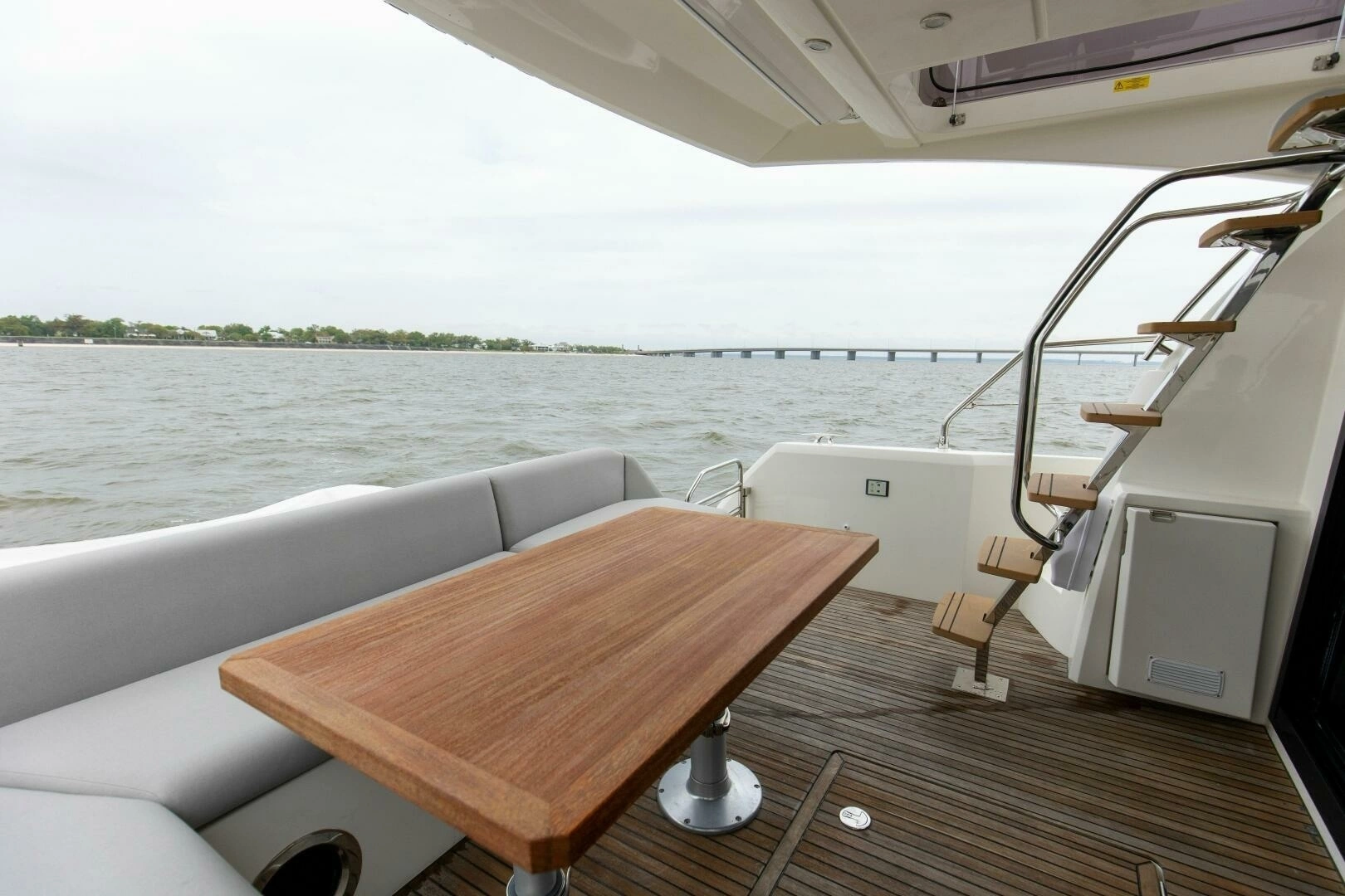 2023 Prestige 460 Flybridge - Image 20