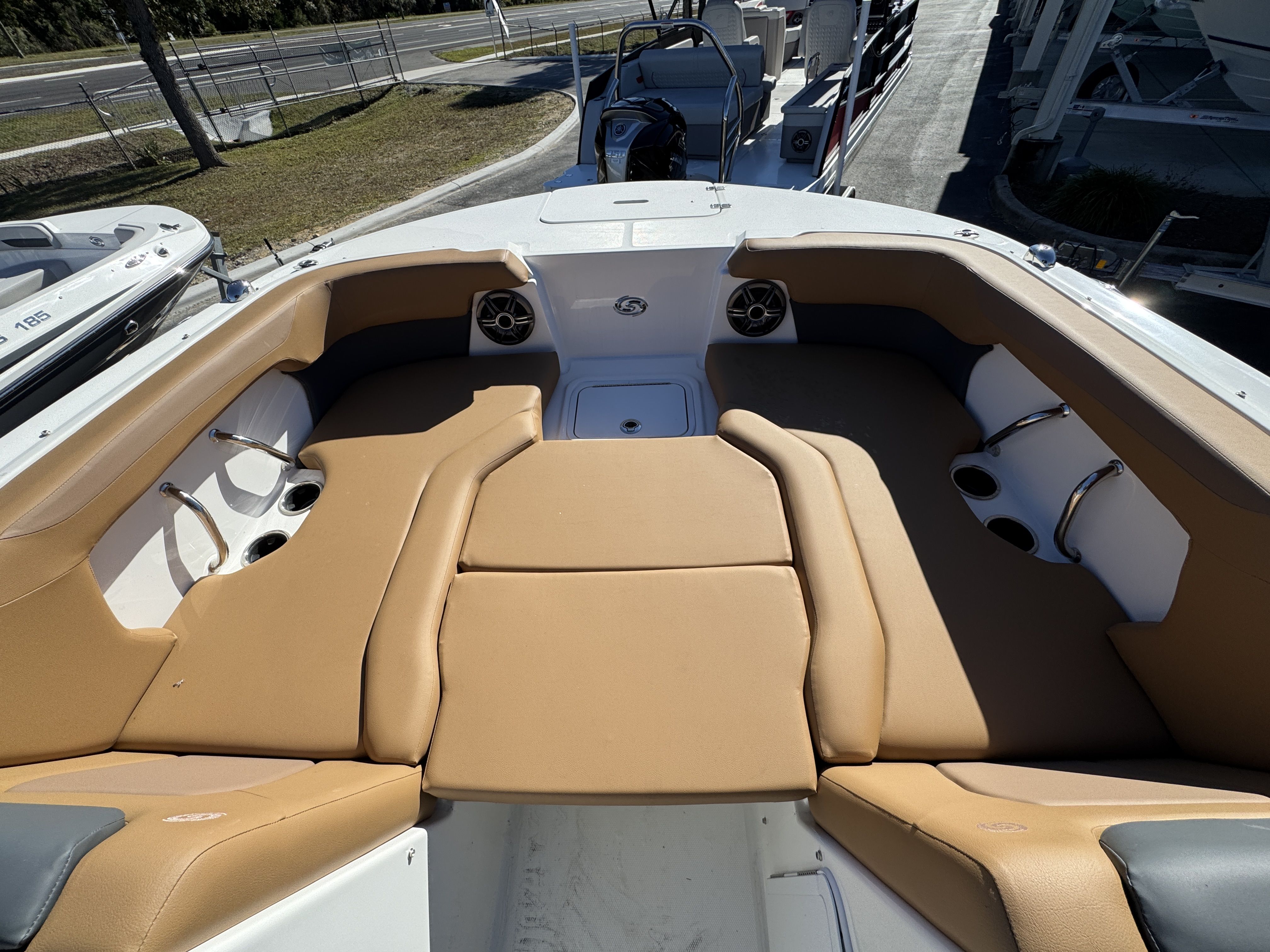 2026 Hurricane SunDeck OB SD 2050 OB - 2