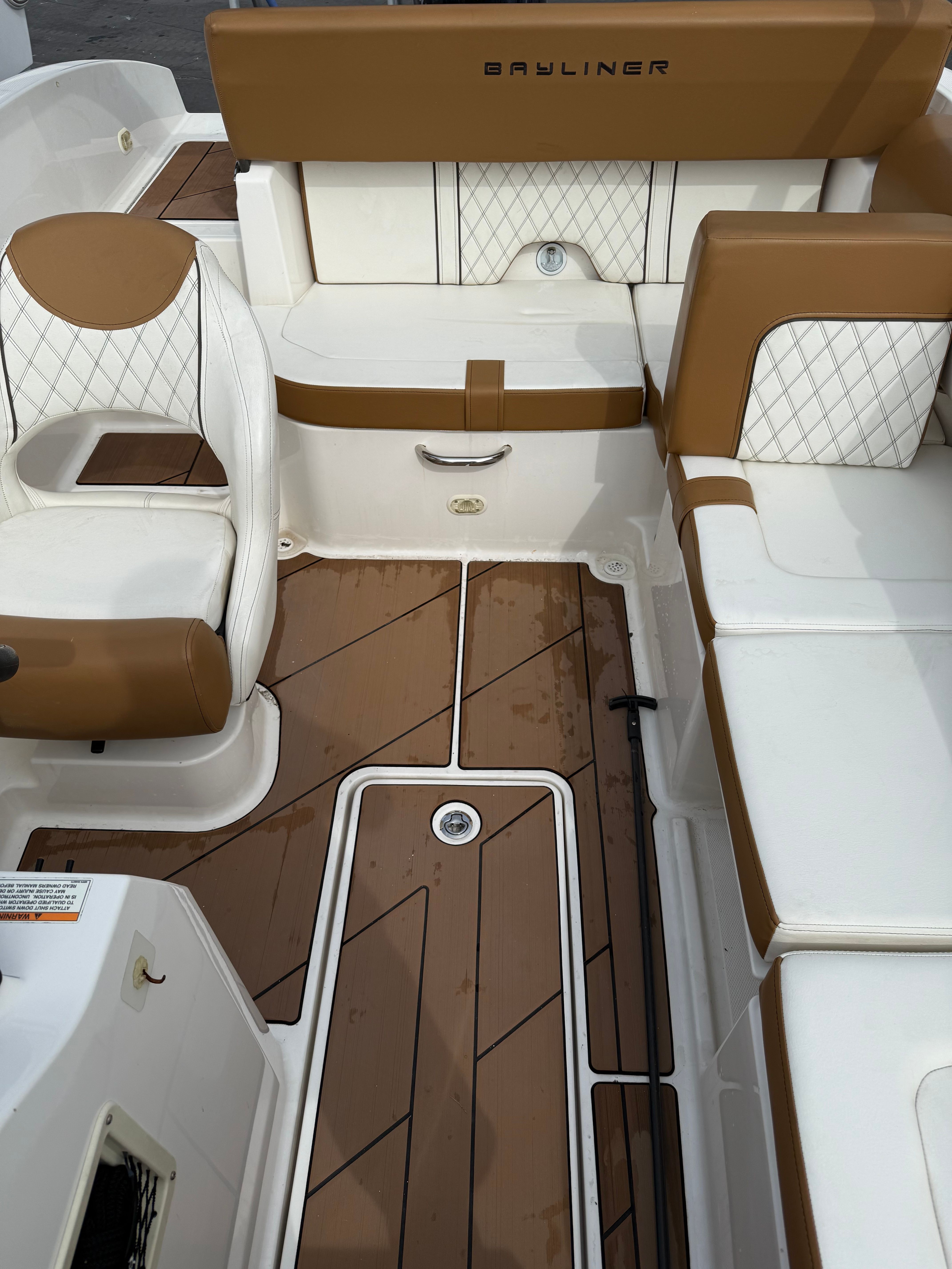 2021 Bayliner DX 2200 - 12