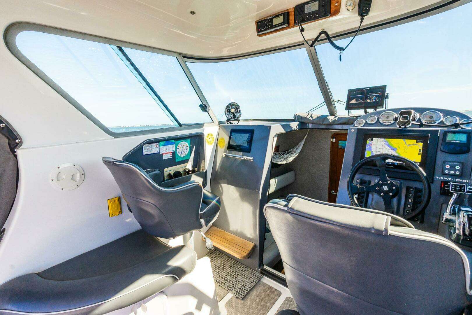 2002 Protector 410 Targa - Image 2