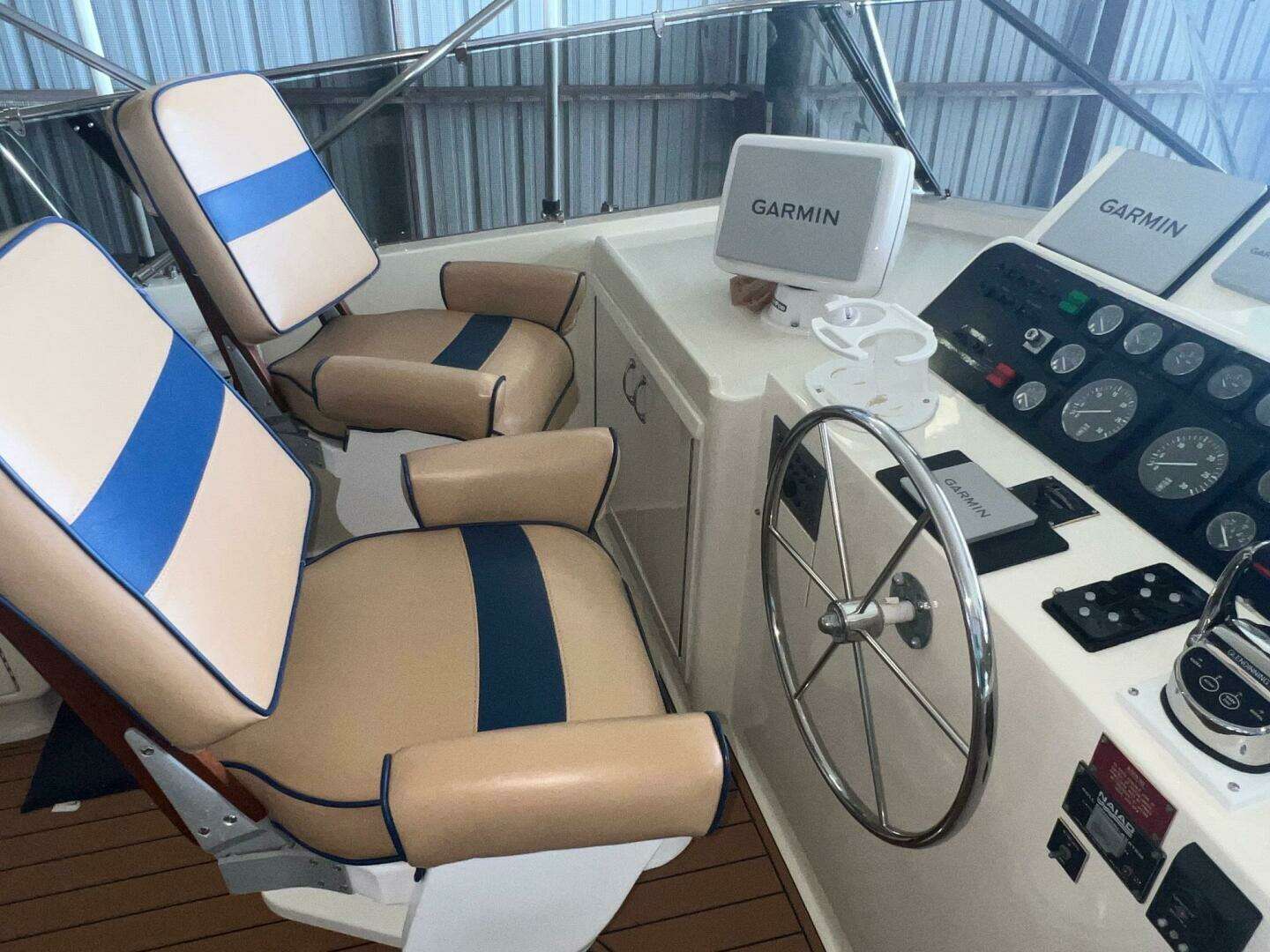 1988 Hatteras Motor Yacht - Image 104