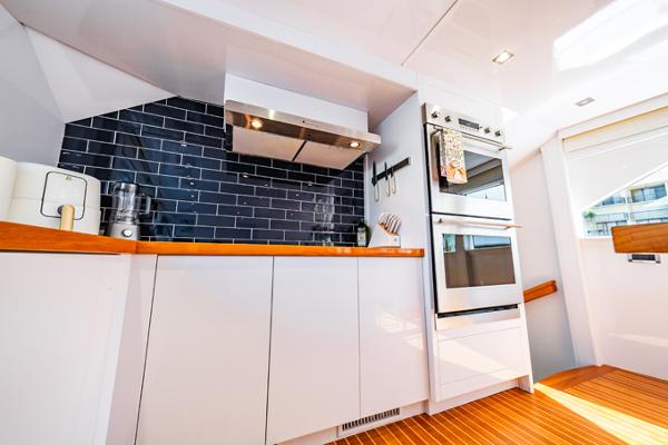 Galley Fwd.